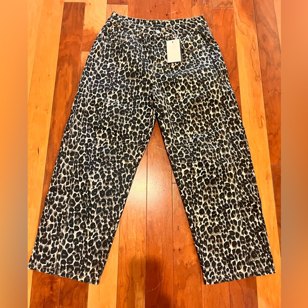 NWT FLAMINGALS Leopard Print Jeans Size Medium Barrel Style Wild Side Bold